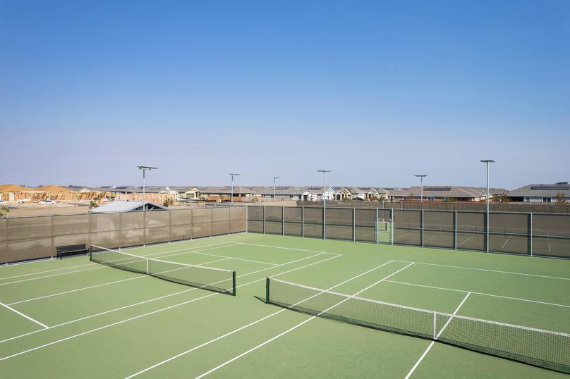 Tennis Courts at Summit at Liberty